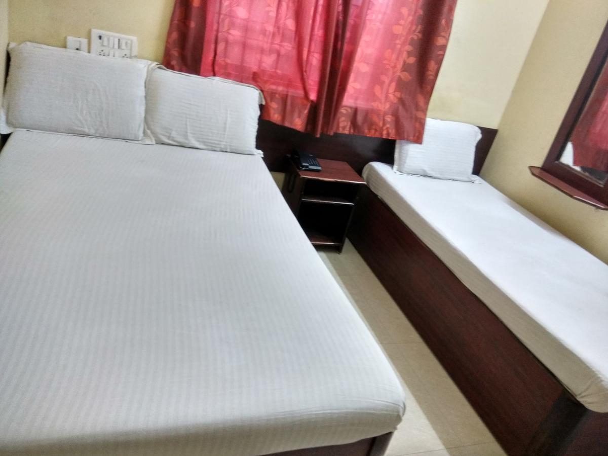 Tamil Residency Guest house *